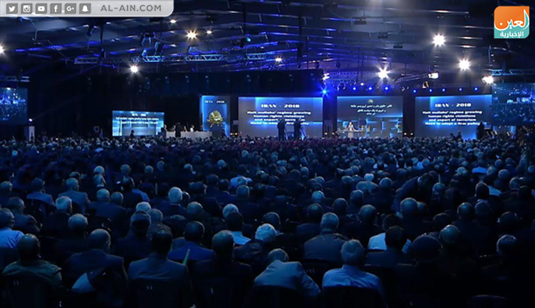 جانب من مؤتمر الجاليات الإيرانية في باريس اتريك كينيدي، خلال مؤتمر سابق للمعارضة الإيرانية