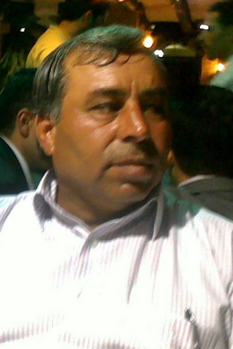 أحمد سوادي سوري يبحث عن قاتل والده