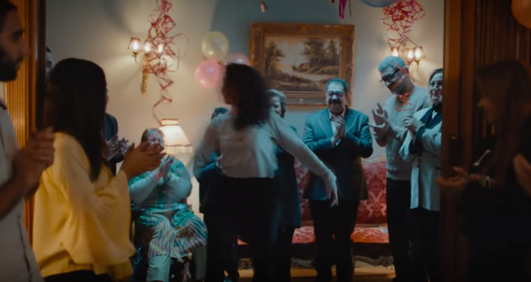 مشهد من فيلم "جريمة الإيموبيليا"