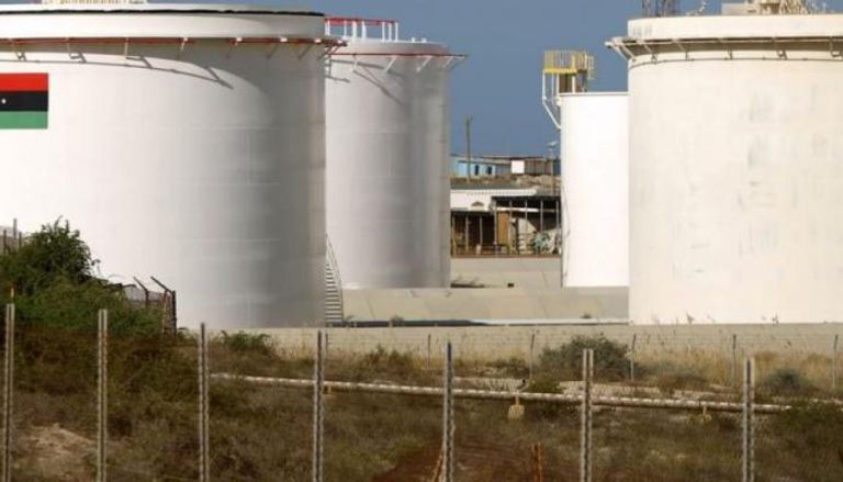 صهاريج نفطية لمنطقة الهلال النفطي الليبي