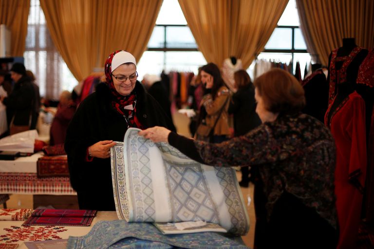 معرض في عمان يحتفي بالتراث الفلسطيني