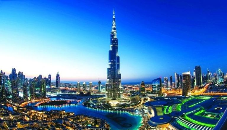 برج خليفة أحد أهم المعالم السياحية في الإمارات
