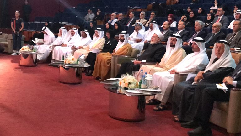 جانب من احتفالية إمارة الشارقة باليوم العالمي للغة العربية 