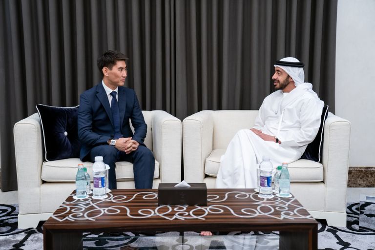 الشيخ عبدالله بن زايد آل نهيان وتشينغيز أيداربيكوف