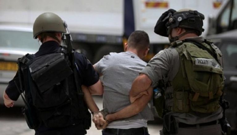الاحتلال يواصل اعتقال الفلسطينيين - أرشيفية