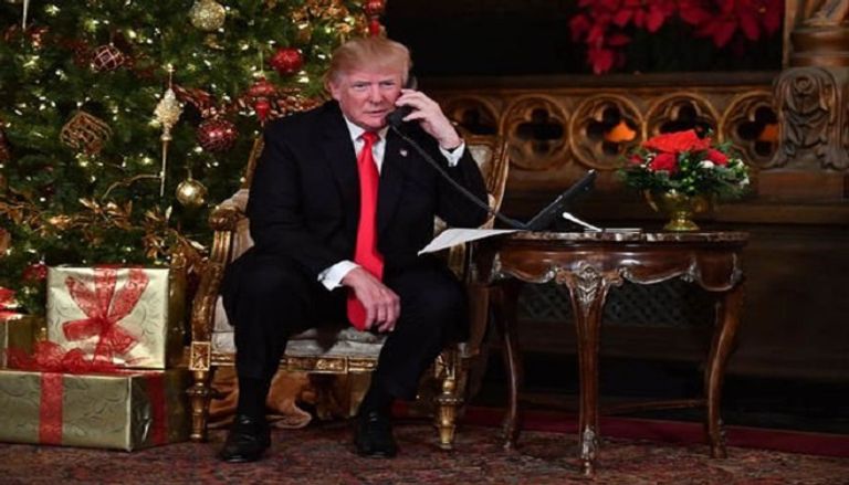 ترامب وعائلته يحتفلون بعيد الميلاد في منتج مار لاجو