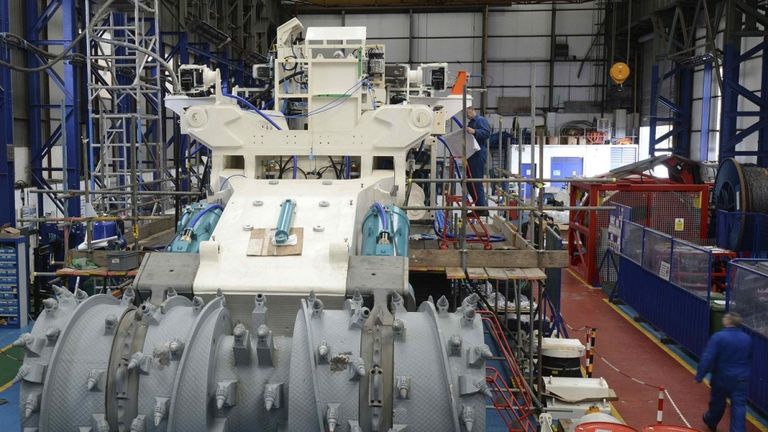 الصين تبني قاعدة في أعماق البحار