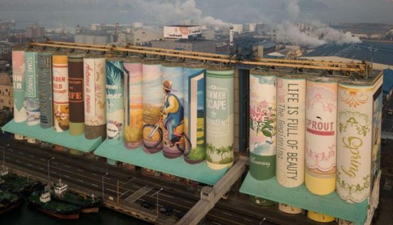 أكبر جدارية فنية في العالم بكوريا الجنوبية