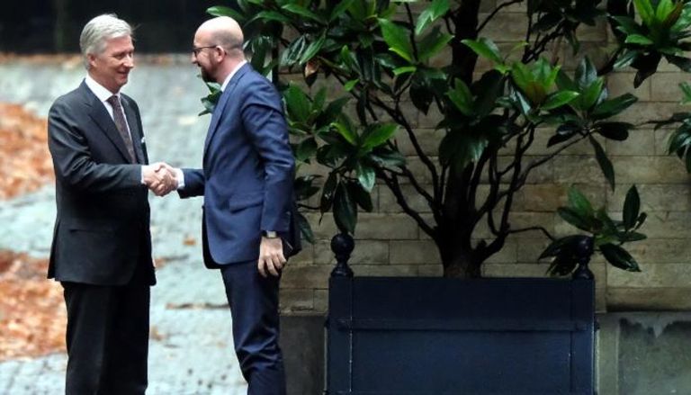 ملك بلجيكا يستقبل رئيس الوزراء المستقيل