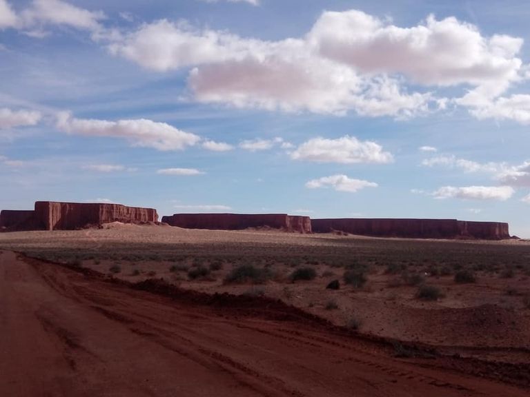 مكان إقامة المدينة السينمائية مدخل المدينة السينمائية "بريزينة" في الجزائر