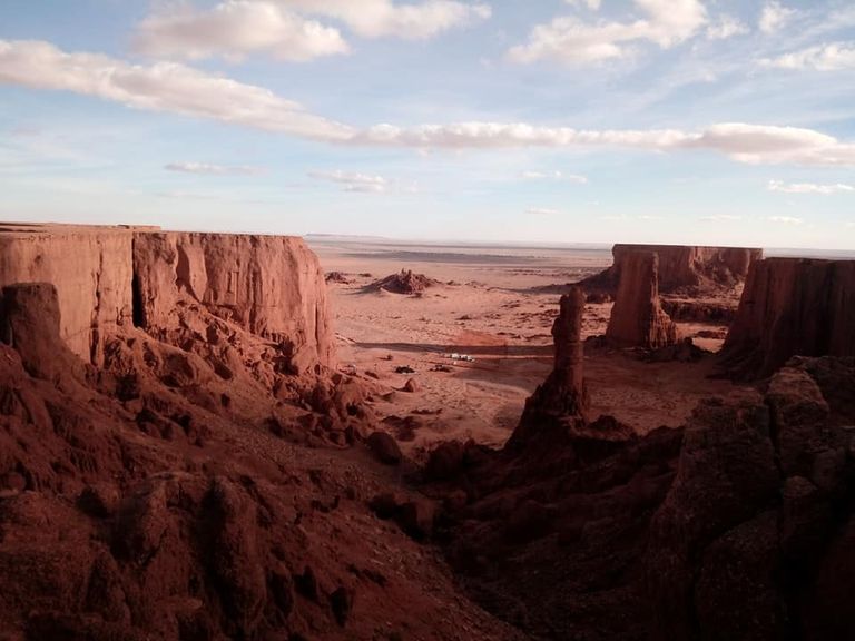 مكان إقامة المدينة السينمائية مدخل المدينة السينمائية "بريزينة" في الجزائر