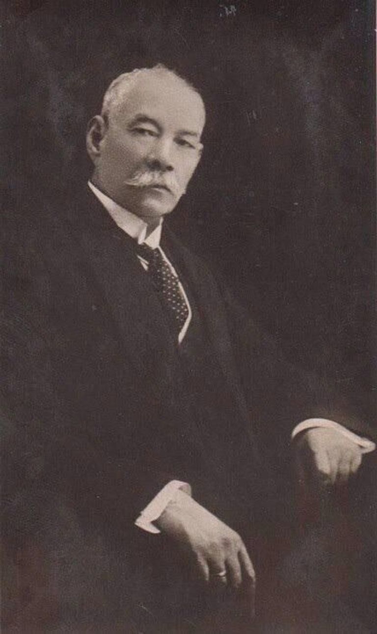 جامعة القاهرة