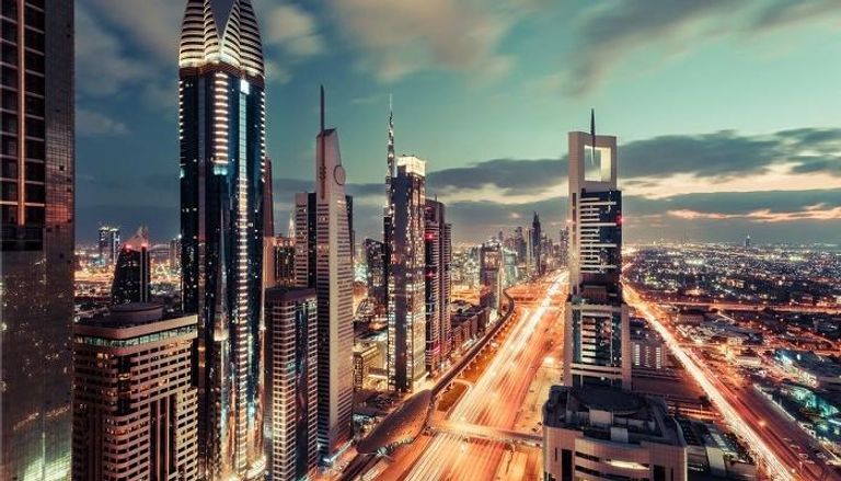 نمو تجارة المناطق الحرة في دبي 