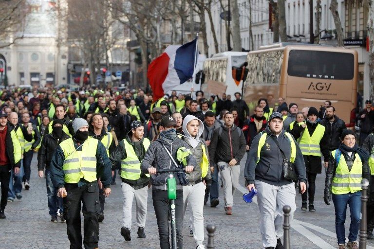 انطلاق "الفصل السادس" من احتجاجات السترات الصفراء انطلاق "الفصل السادس" من احتجاجات السترات الصفراء - أ.ف.ب