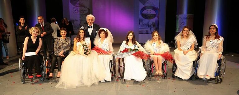 الشابة الإيطالية الفائزة بالمسابقة أنطونيلا كانشيللو