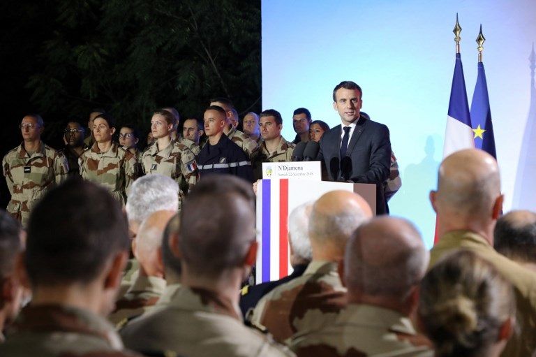 الرئيس الفرنسي إمانويل ماكرون خلال الزيارة