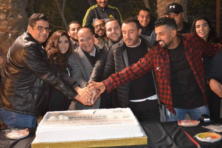 أحمد السقا يحتفل ببدء تصوير مسلسله الرمضاني "ولد الغلابة"