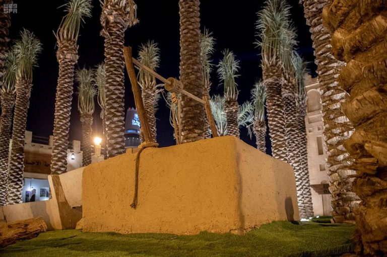 "الجليب" يجذب اهتمام زوار بيت الخير في مهرجان الجنادرية