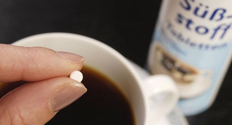 السكريات من الأطعمة التي يجب تجنبها بعد سن الـ30 - صورة أرشيفية