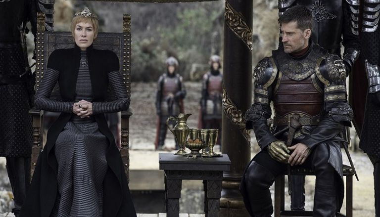 بيندكت في مشهد من مسلسل "باتريك ميلروز"