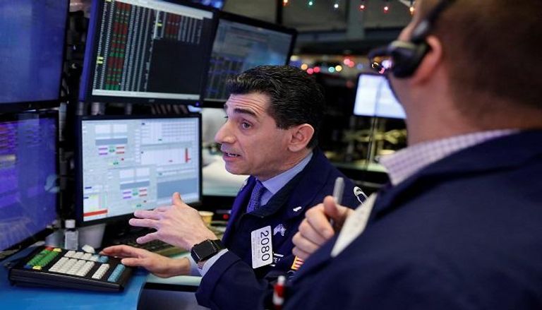 موجة بيع للأسهم الأمريكية في جلسة تعاملات قصيرة - رويترز