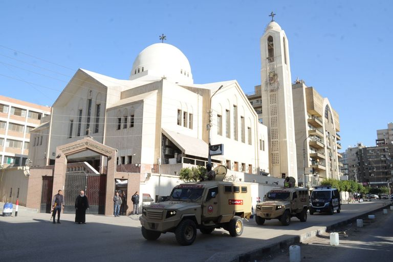 مصر - الجيش و الشرطة يستعدان لتأمين احتفالات رأس السنة