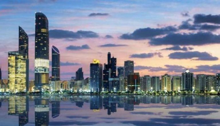 أبوظبي عاصمة دولة الإمارات العربية المتحدة 