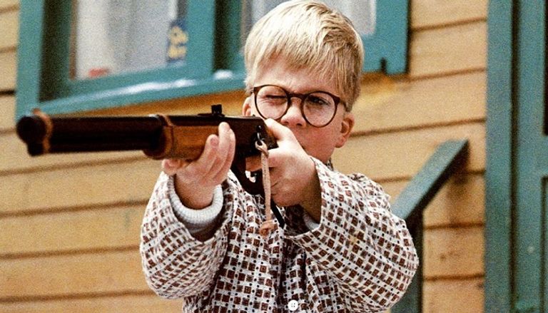 مشهد من الفيلم الكوميدي "Home Alone"