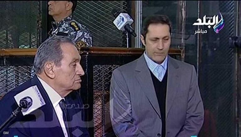الرئيس المصري الأسبق محمد حسني مبارك خلال الإدلاء بشهادته أمام المحكمة
