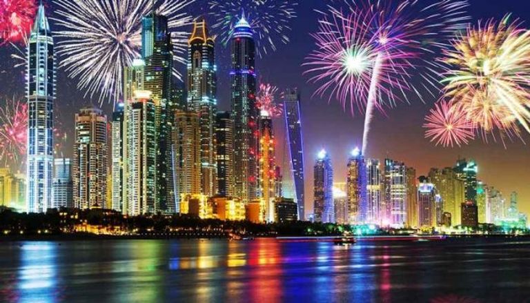 أجواء فريدة في احتفالات دبي برأس السنة كل عام