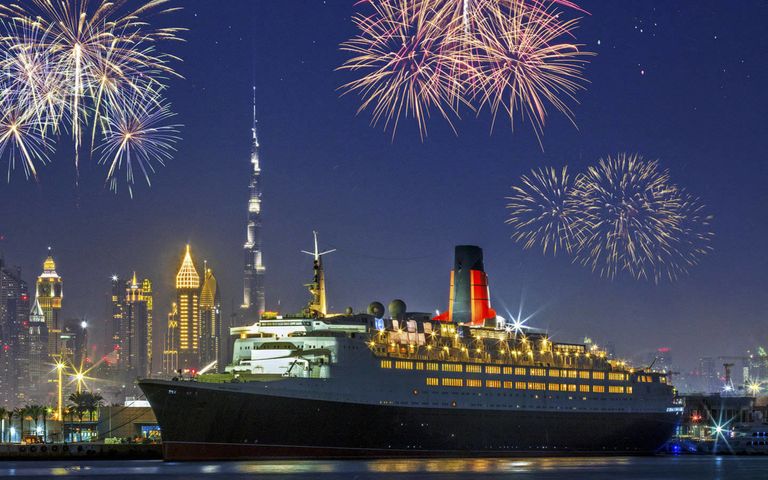 أجواء فريدة في احتفالات دبي برأس السنة كل عام