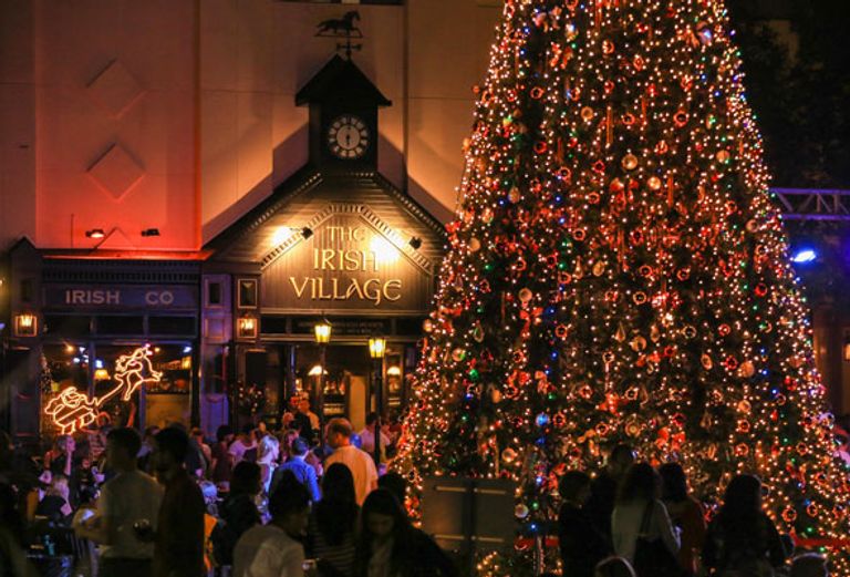 أجواء فريدة في احتفالات دبي برأس السنة كل عام