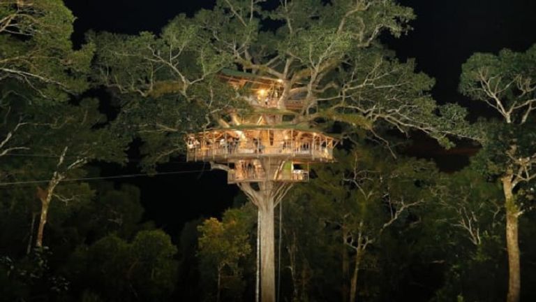 محررو "سي إن إن" يروون أفضل تجارب سفرهم