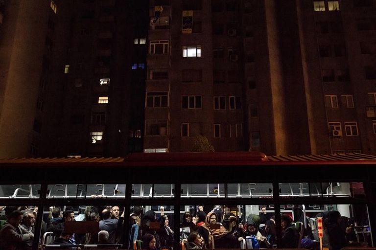 الأزمة الاقتصادية الإيرانية تطحن أبناء الطبقة المتوسطة