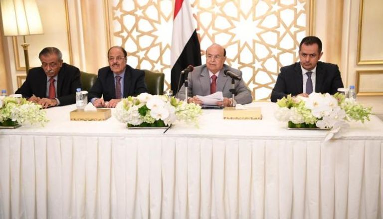 الرئيس اليمني يلتقي أعضاء البرلمان - سبأ