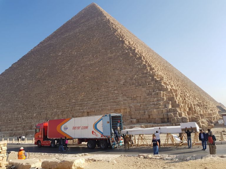 نقل 559 قطعة أثرية إلى المتحف المصري الكبير