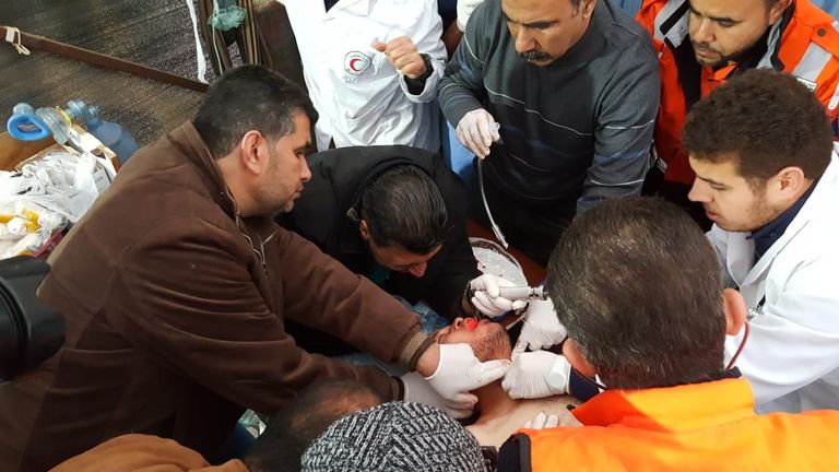 جانب من مظاهرات الجمعة الـ40 لمسيرات العودة جانب من مظاهرات الجمعة الـ40 لمسيرات العودة