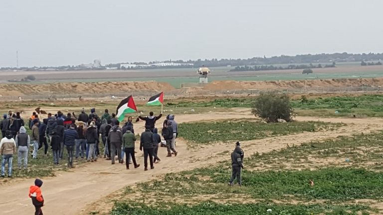 جانب من مظاهرات الجمعة الـ40 لمسيرات العودة جانب من مظاهرات الجمعة الـ40 لمسيرات العودة