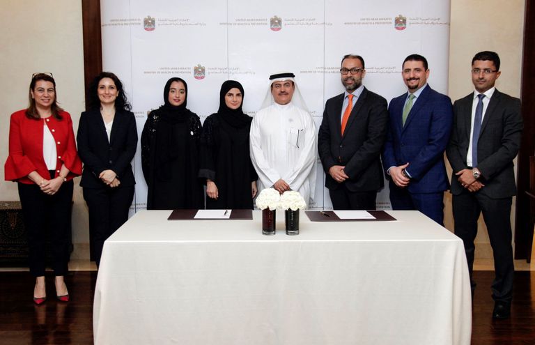 في أثناء توقيع الاتفاقية