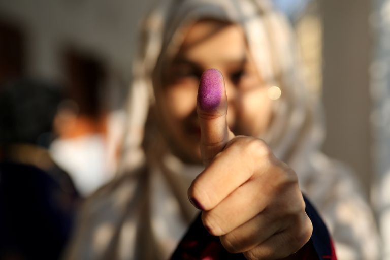 قوات الشرطة في بنجلاديش تؤمّن الانتخابات العامة - رويترز