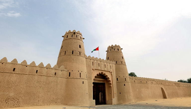 قلعة الجاهلي في مدينة العين الإماراتية
