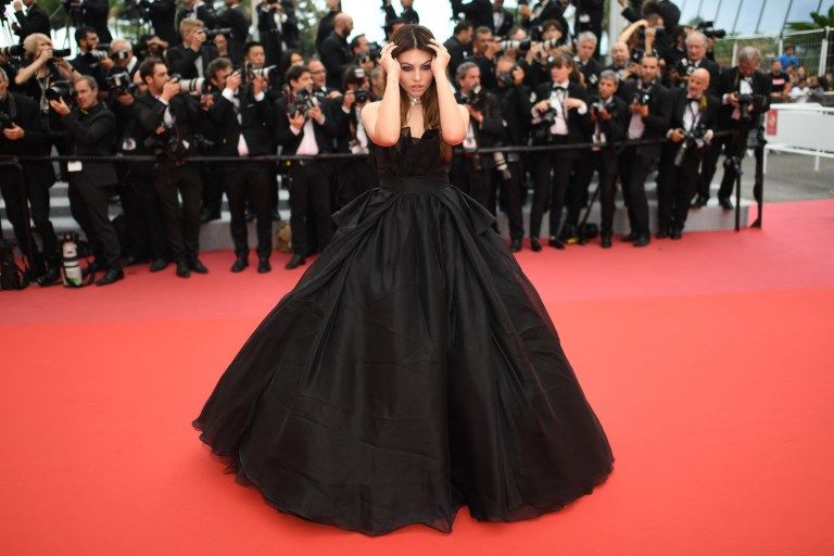 عارضة الأزياء الفرنسية ثيلان بلوندو