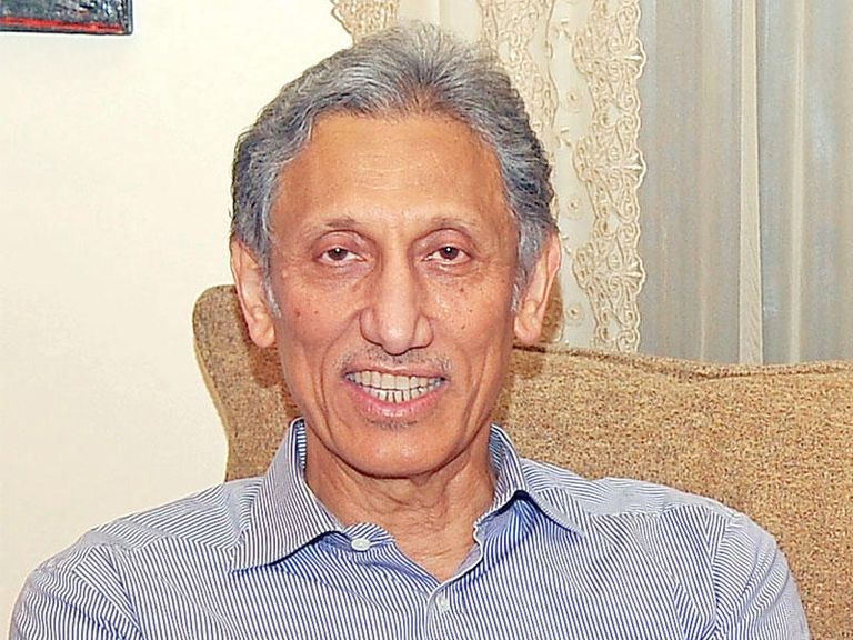  طالب الرفاعي مؤسس ومدير  الملتقى الثقافي في الكويت