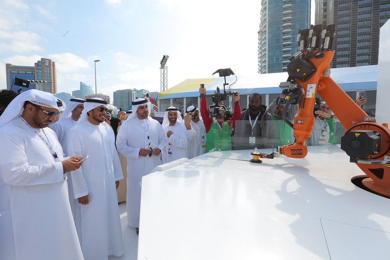سلطان بن طحنون يفتتح فعاليات إمارة أبوظبي في شهر الإمارات للابتكار 