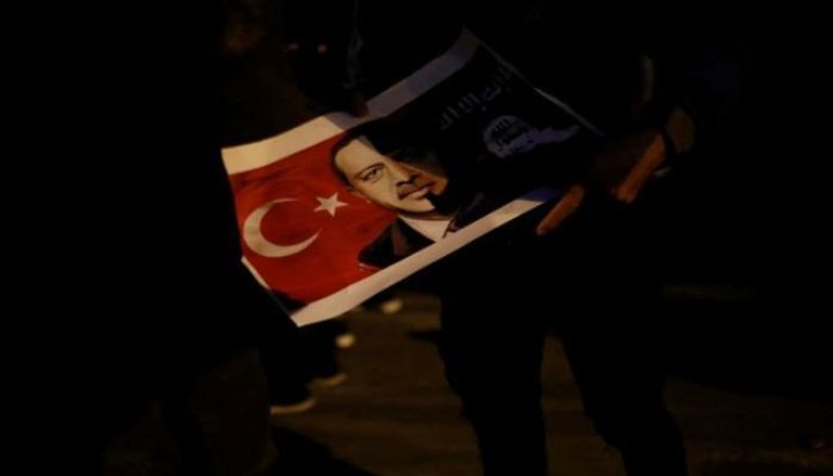 أكراد يحتجون على تدخل تركيا في عفرين-رويترز
