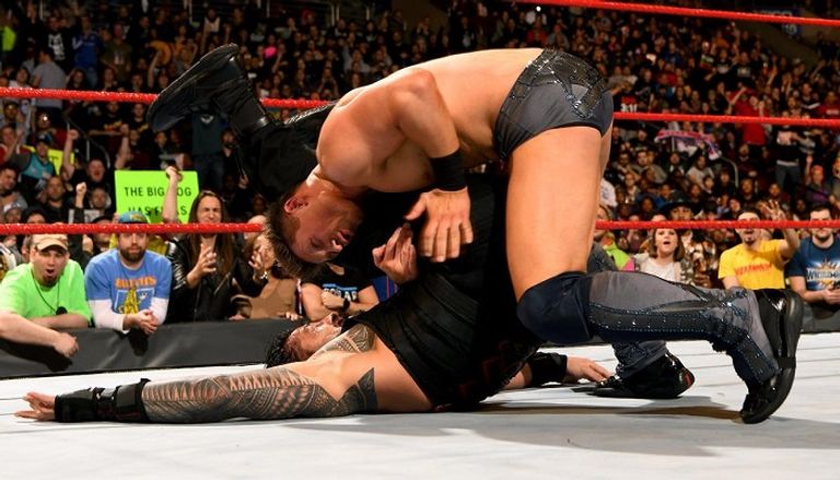 ذا ميز بعد الفوز والاحتفاظ بالبطولة