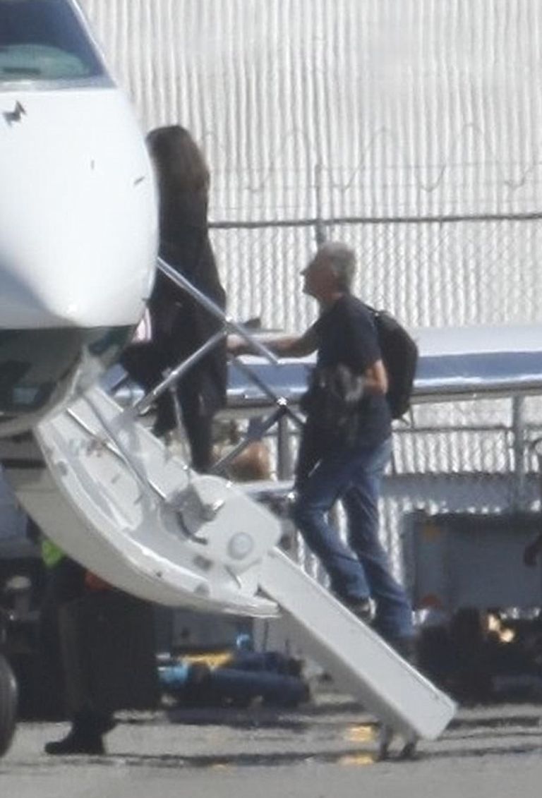 كلوني يأخذ زوجته في رحلة خاصة جورج كلوني وزوجته