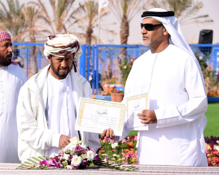 تتويج الفائزين بمهرجان سلطان بن زايد التراثي مهرجان سلطان بن زايد التراثي 2018