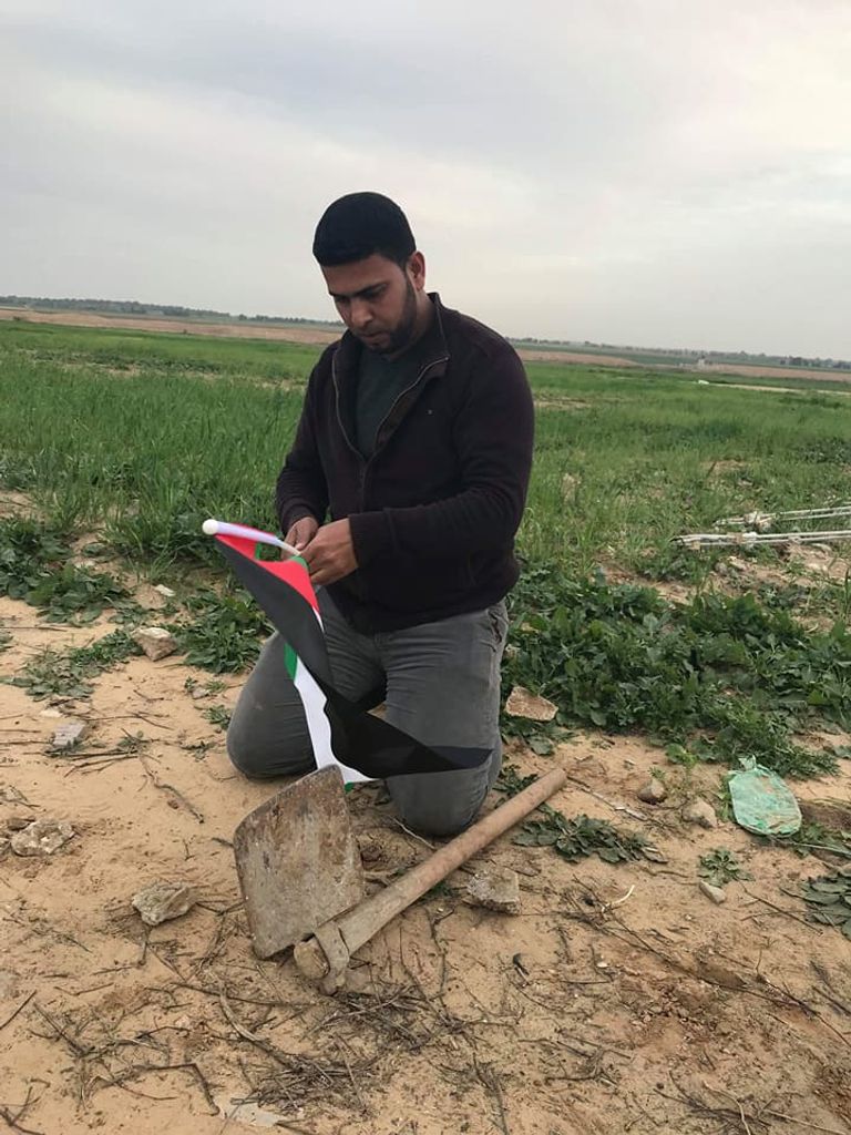 خيمة الصحفي مثنى النجار