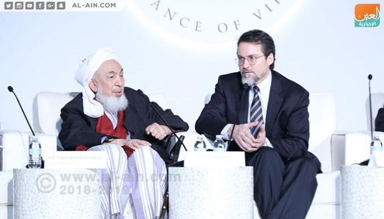 الشيخ عبدالله بن بيه رئيس منتدى تعزيز السلم في المجتمعات المسلمة
